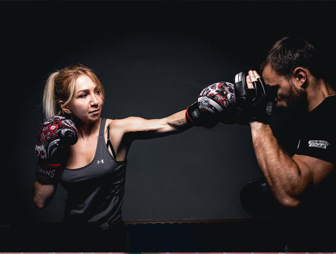 Pratzentraining im Frauenfitness